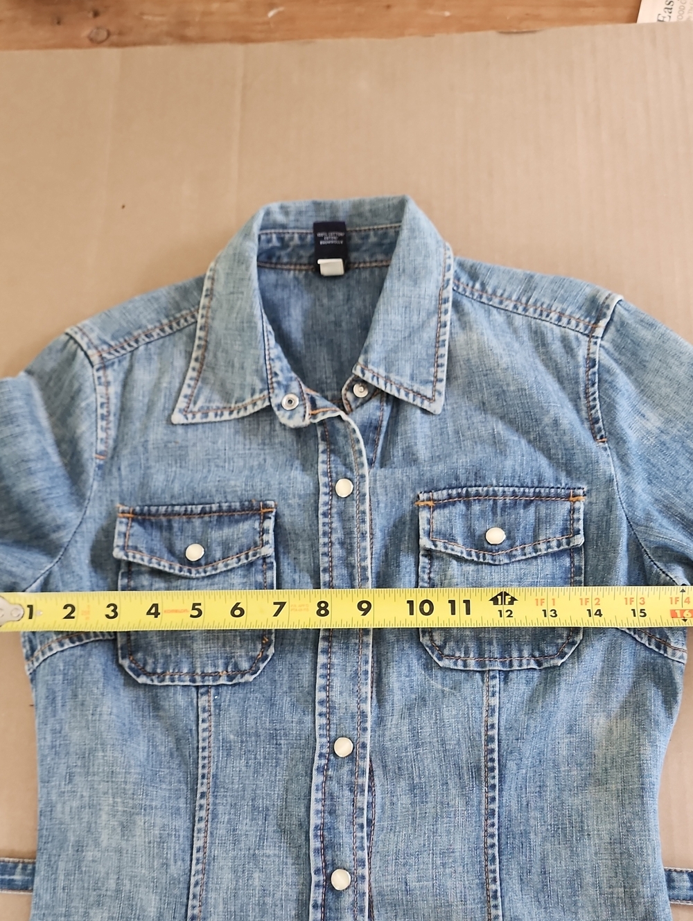 Vintage GAP Y2K Early 2000s Light Wash Medium Wash Denim Snap Front Shirt Dress - Picture 12 of 13
